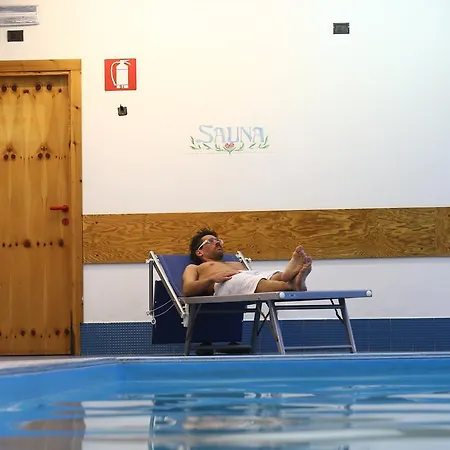 Hotel Pirovano 3*