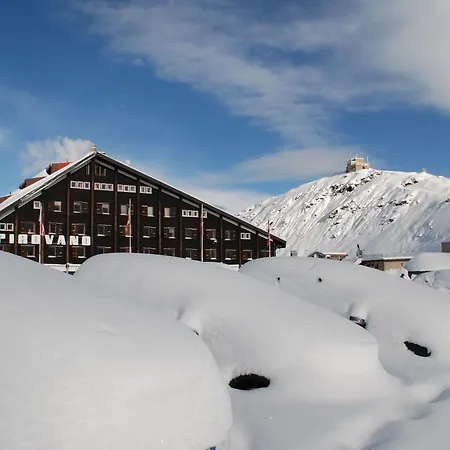 Pirovano Hotel Passo dello Stelvio