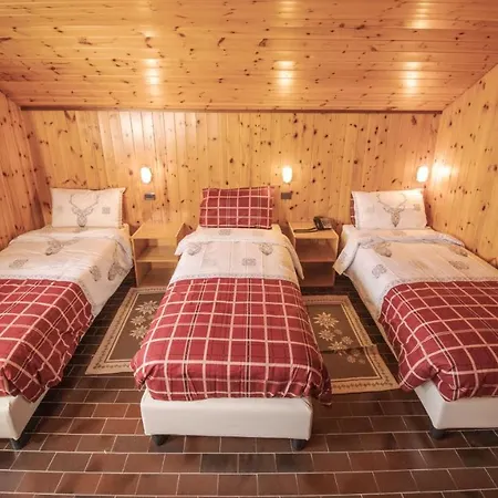 Hotell Pirovano