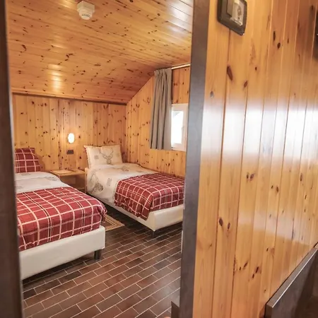 Otel Pirovano 3*